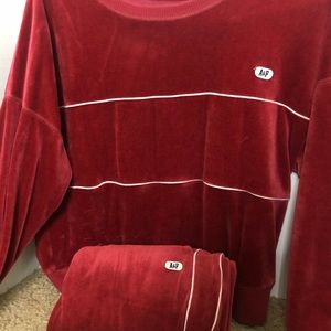 Size Small Burgundy Abercrombie & Finch joggingset